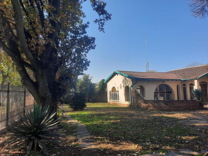 4 Bedroom Property for Sale in Vaalpark Free State